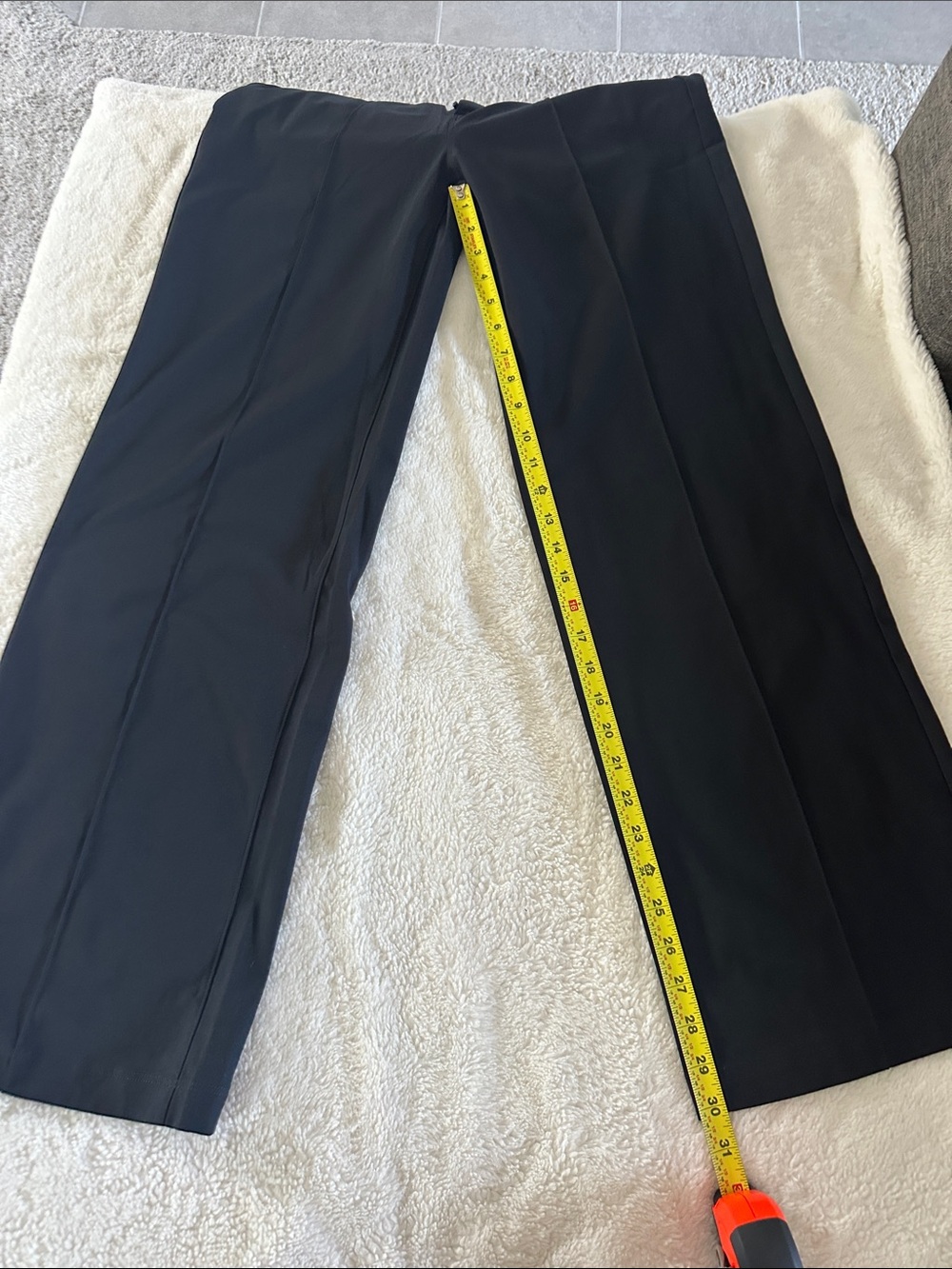 Vuori Black Wide Leg Pants - Picture 7 of 9